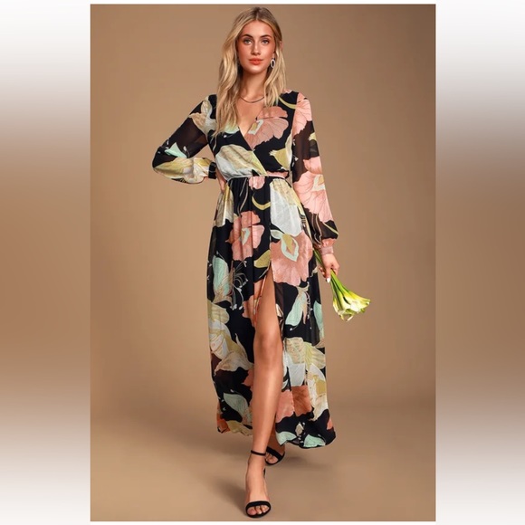 LAST CHANCE LULU’s Wondrous Water Lilies Floral Maxi Dress XS - Picture 1 of 7